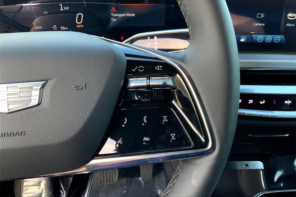 New 2025 Cadillac Lyriq Sport image 25