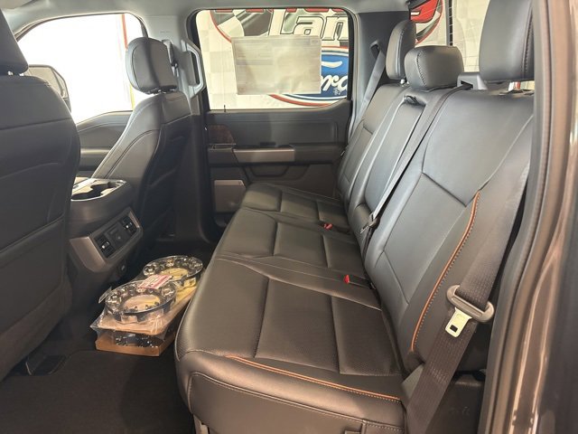 New 2026 Ford F350 4x4 Crew Cab Super Duty image 28