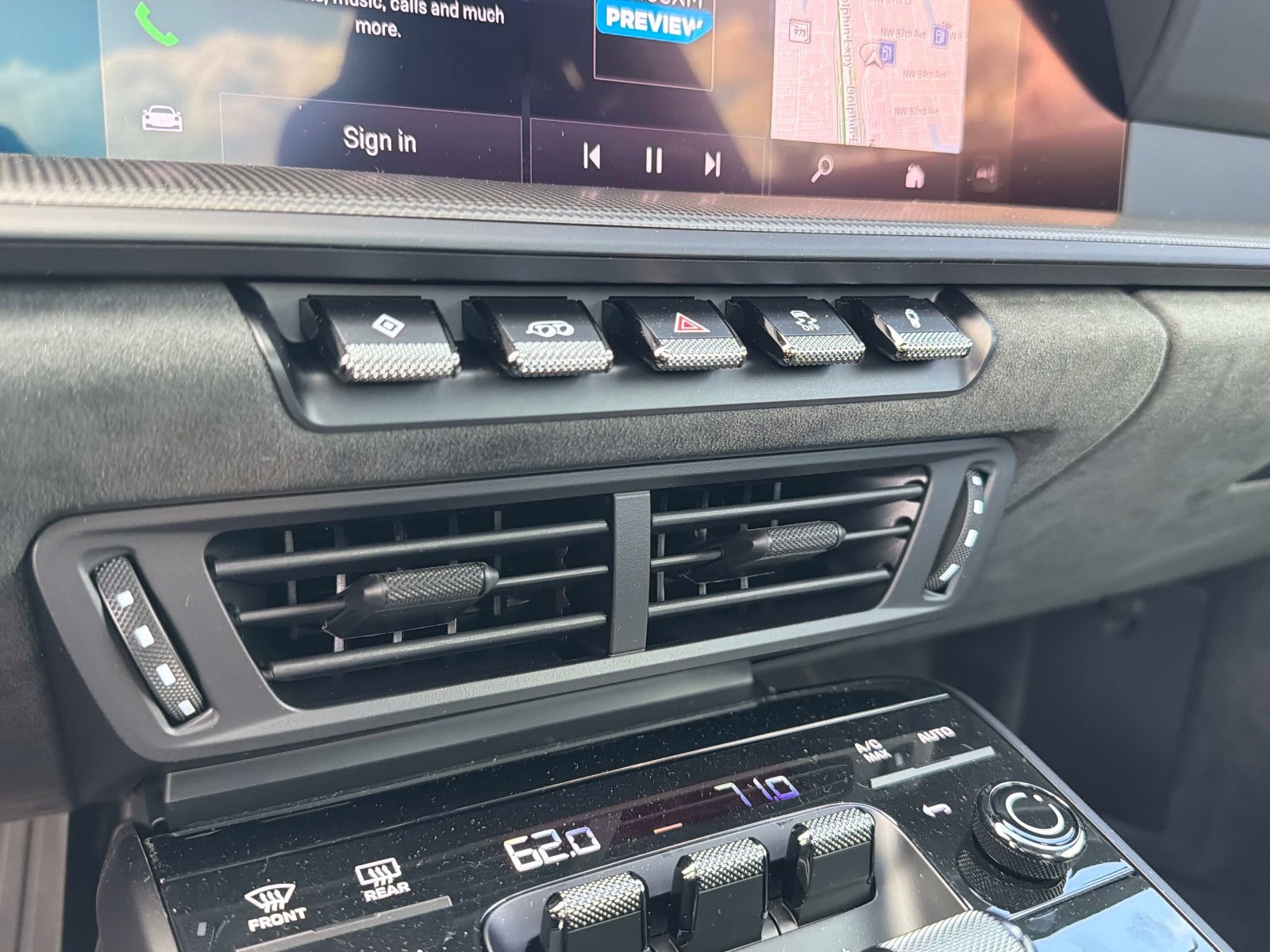 Used 2026 Porsche 911 Carrera GTS image 37