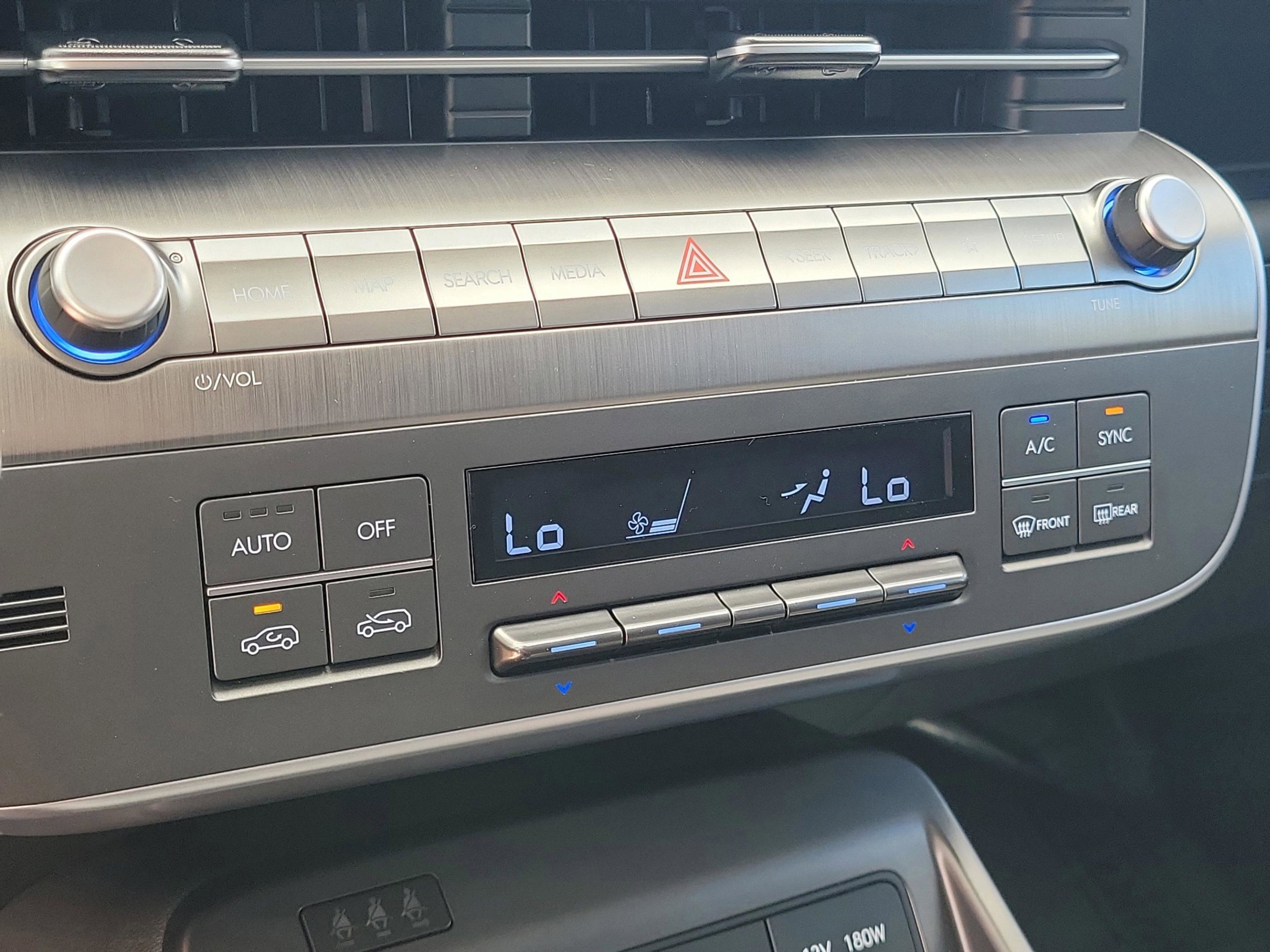 New 2026 Hyundai Kona SEL Premium image 28