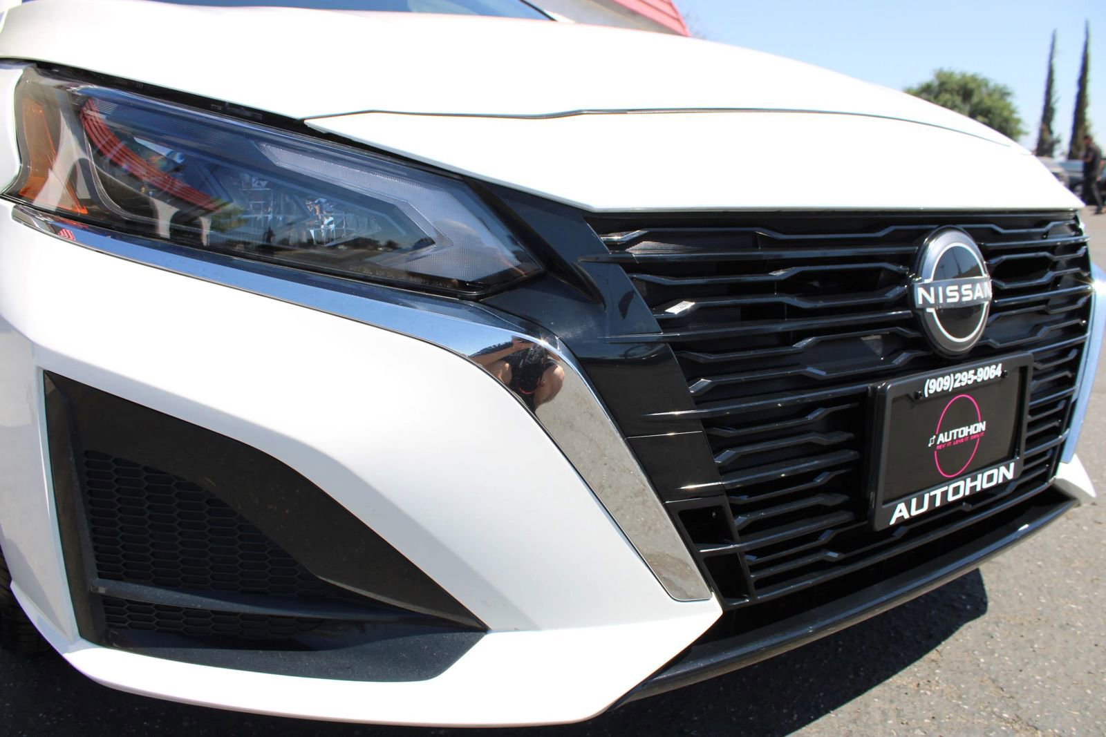 Used 2024 Nissan Altima 2.5 S image 4