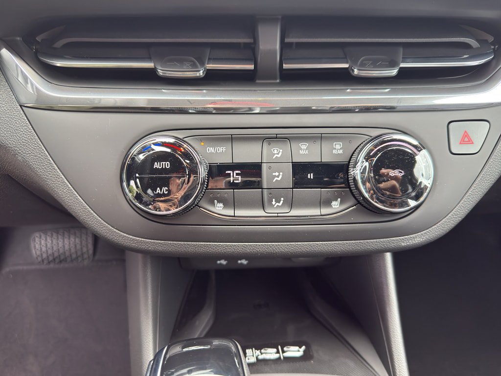 New 2026 Buick Envista Sport Touring w/ Convenience I Package FWD image 13