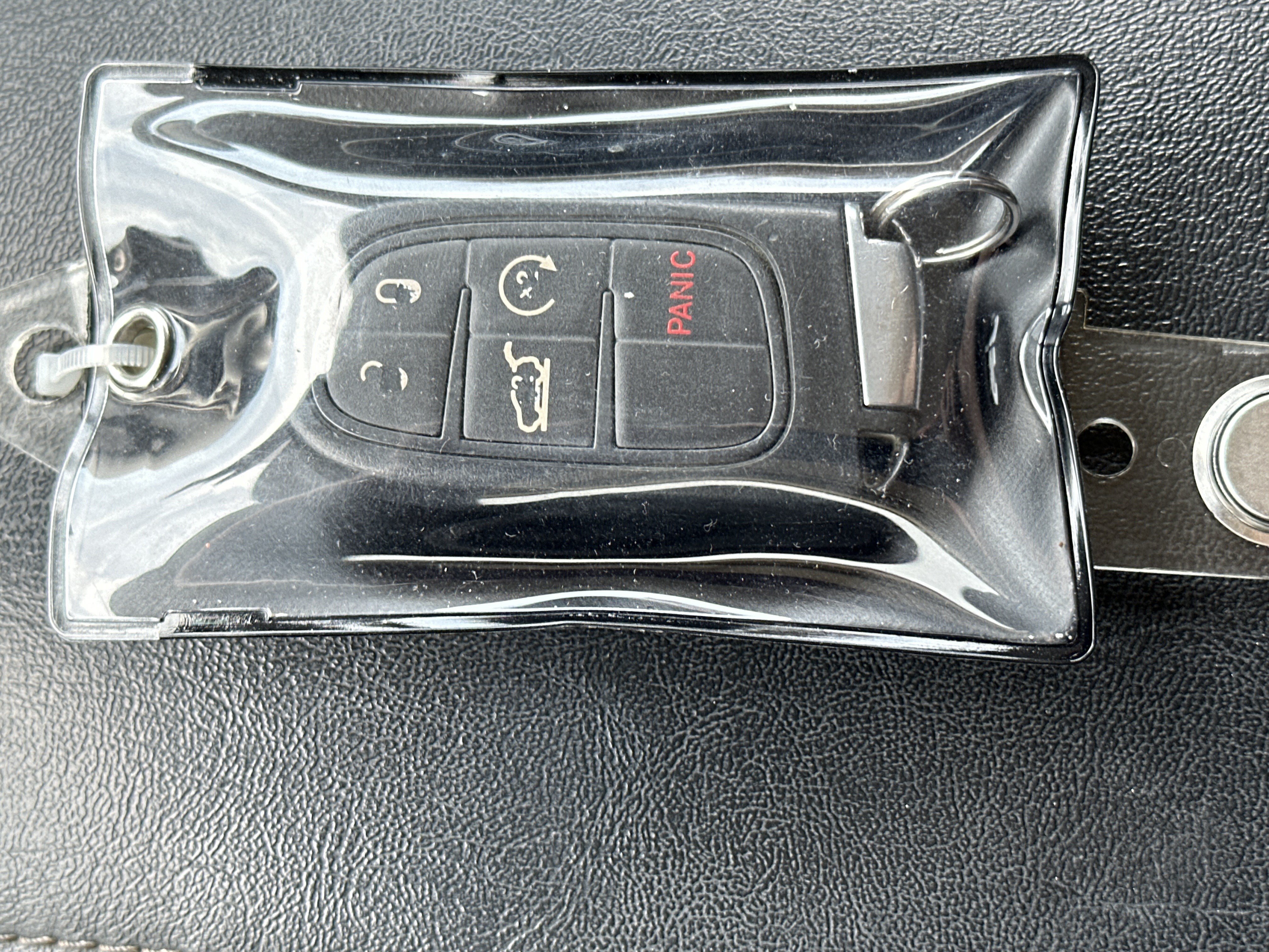 Used 2017 Jeep Cherokee Limited w/ Luxury Group FWD image 25