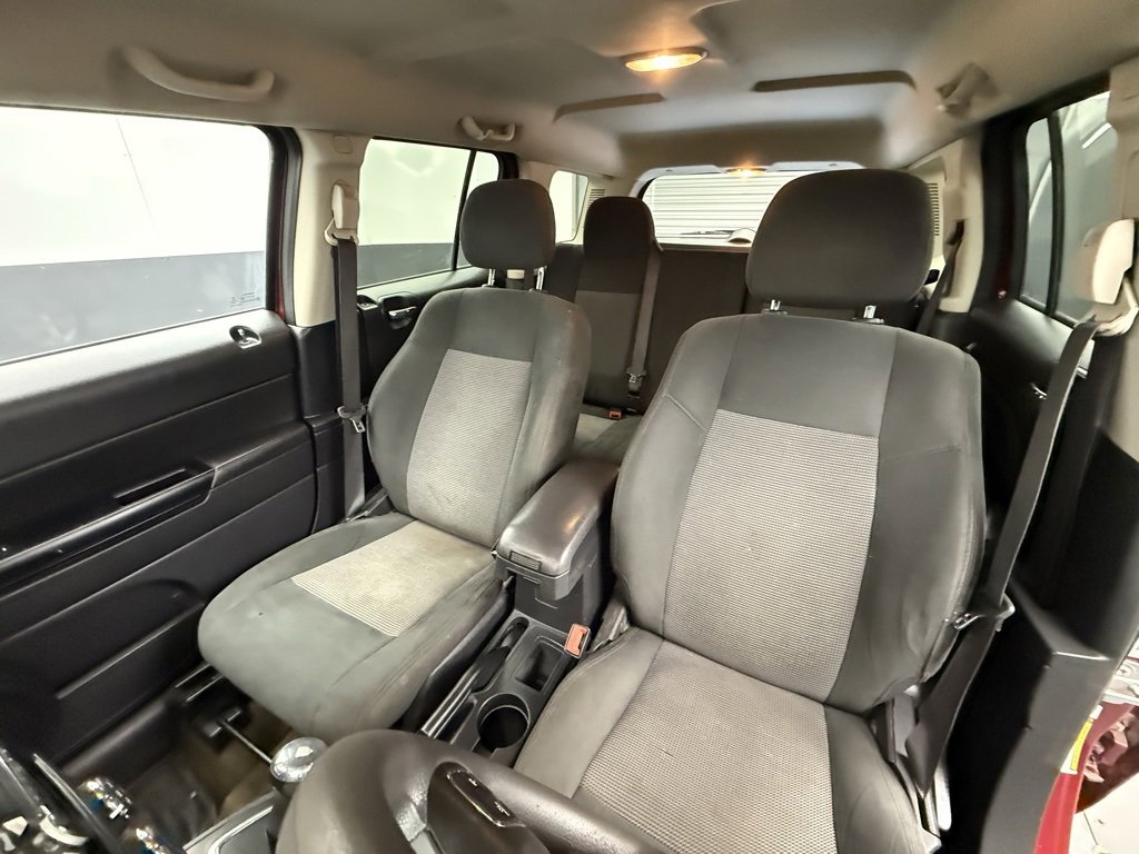 Used 2017 Jeep Patriot Sport w/ Power Value Group image 34