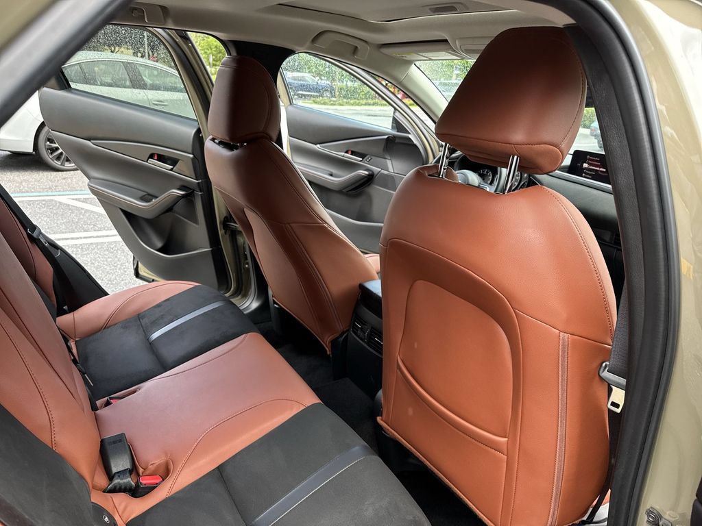 Certified 2024 MAZDA CX-30 Carbon AWD/4WD image 33