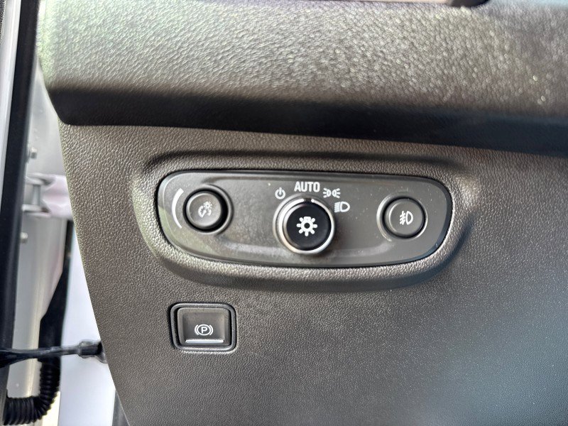 Used 2021 GMC Terrain SLT image 45