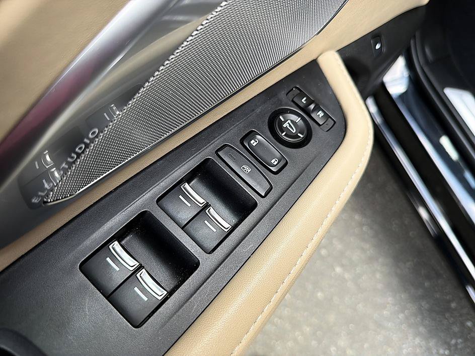 Used 2019 Acura RDX FWD w/ Technology Package image 10