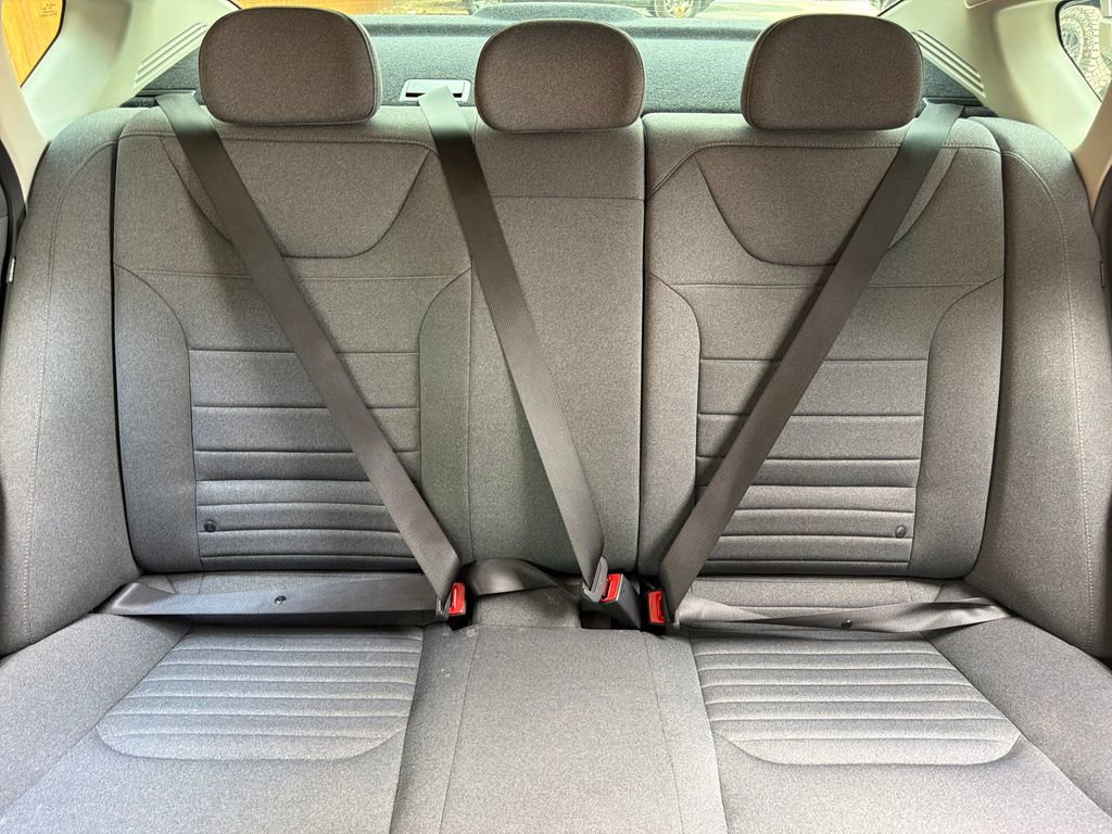 Used 2025 Kia K4 EX image 27