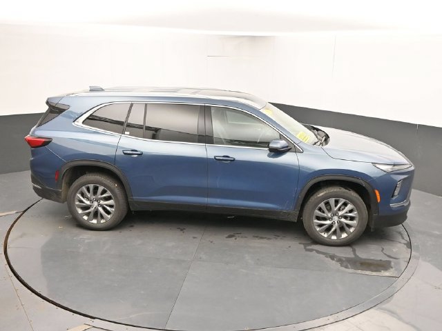 Used 2026 Buick Enclave Preferred AWD/4WD image 37