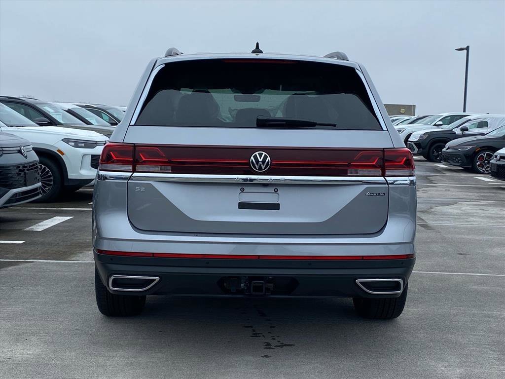 New 2026 Volkswagen Atlas SE image 4