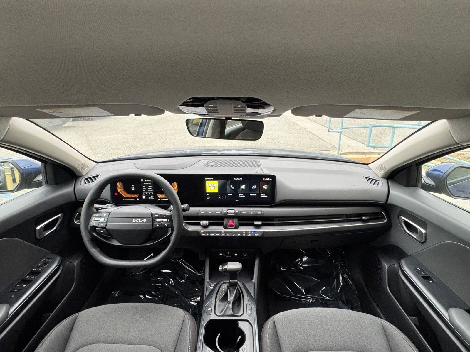 Used 2025 Kia K4 FWD image 30