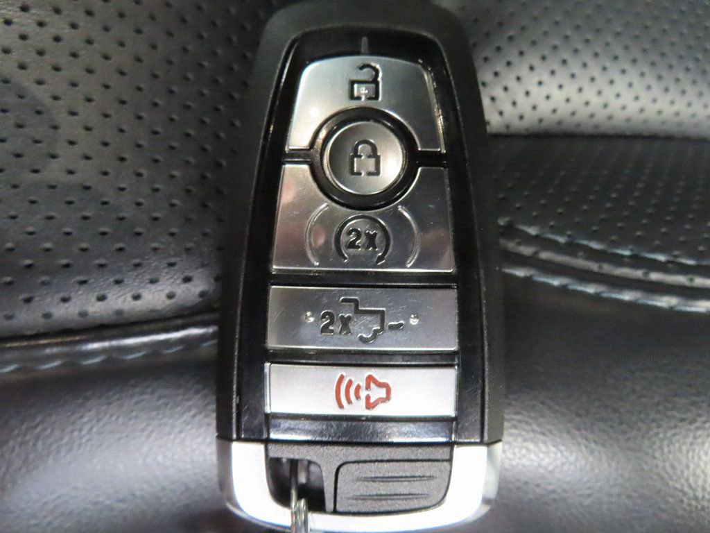 Used 2025 Ford F250 Platinum AWD/4WD image 76