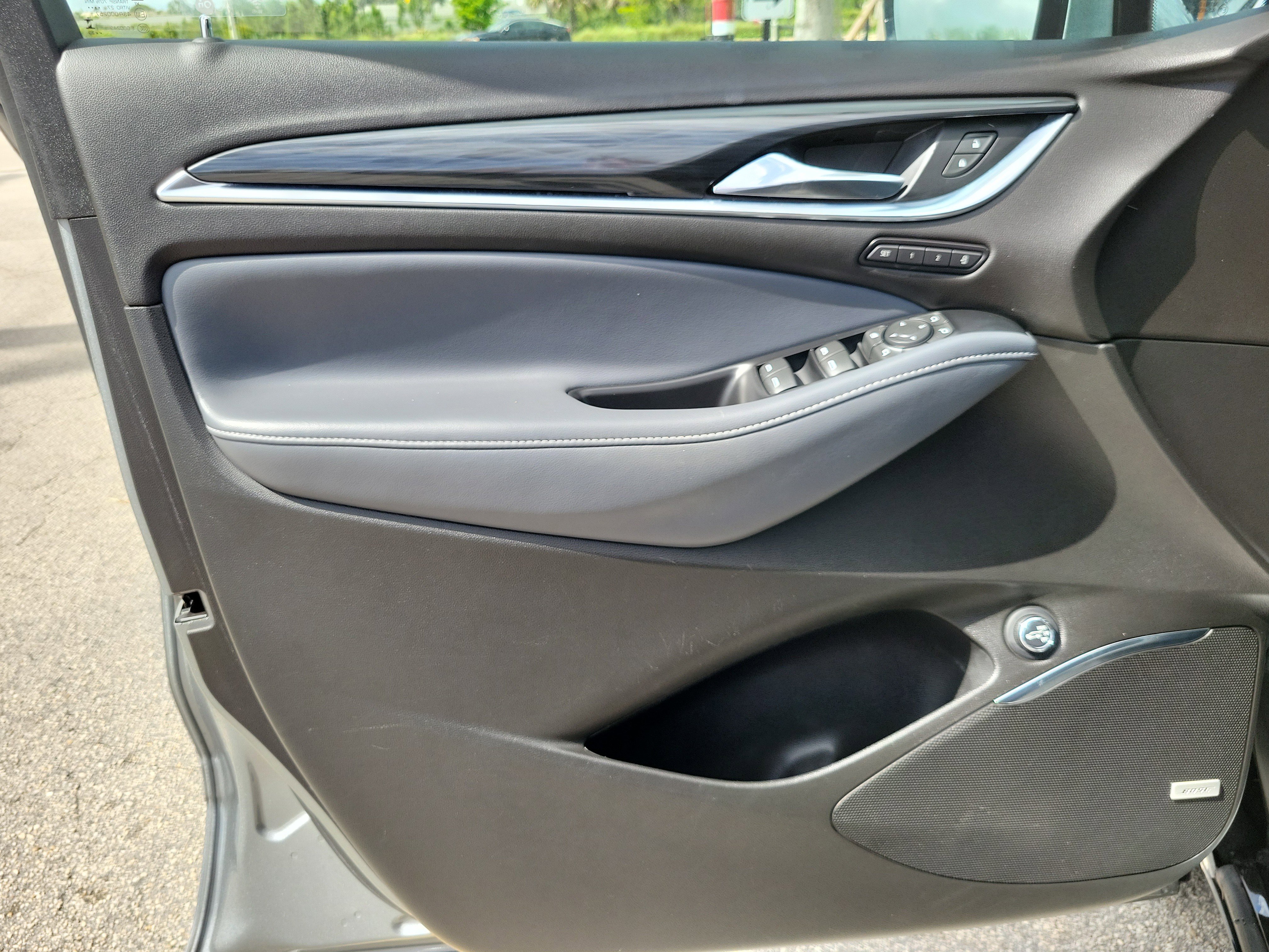 Used 2024 Buick Enclave Premium image 22