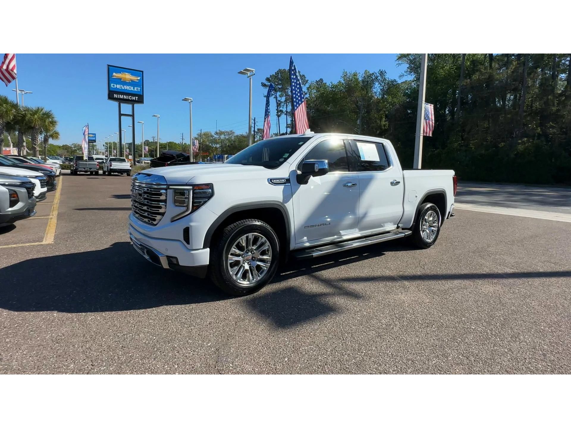 Used 2024 GMC Sierra 1500 Denali AWD/4WD image 6