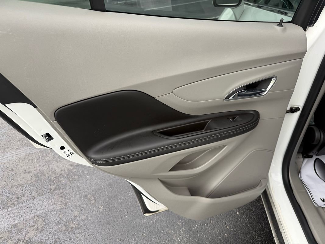 Used 2016 Buick Encore Premium image 11
