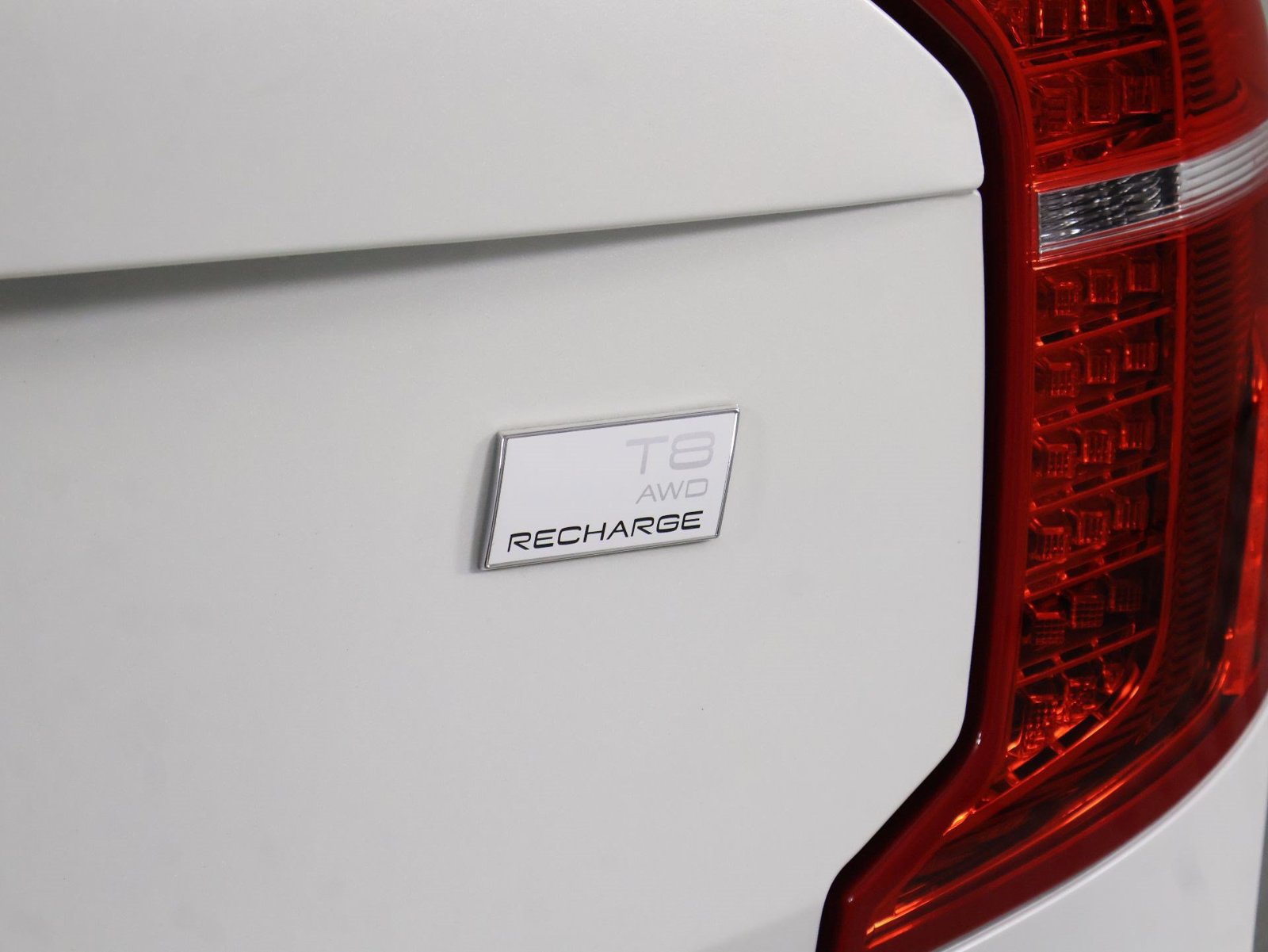 Certified 2023 Volvo XC90 T8 Ultimate AWD/4WD image 20