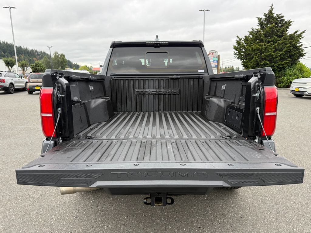 Used 2024 Toyota Tacoma TRD Sport AWD/4WD image 13