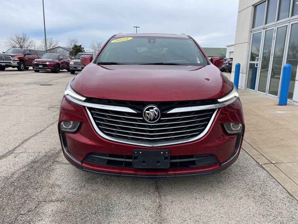 Used 2024 Buick Enclave Premium w/ Experience Buick Package image 3