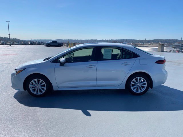 Certified 2026 Toyota Corolla XLE FWD image 9