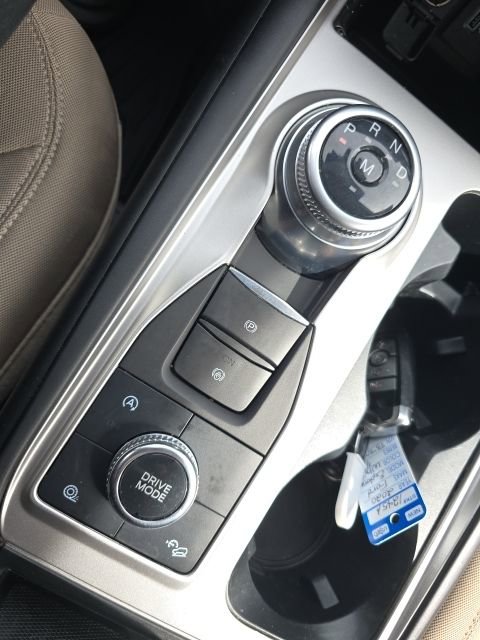 Used 2020 Ford Explorer XLT AWD/4WD image 20