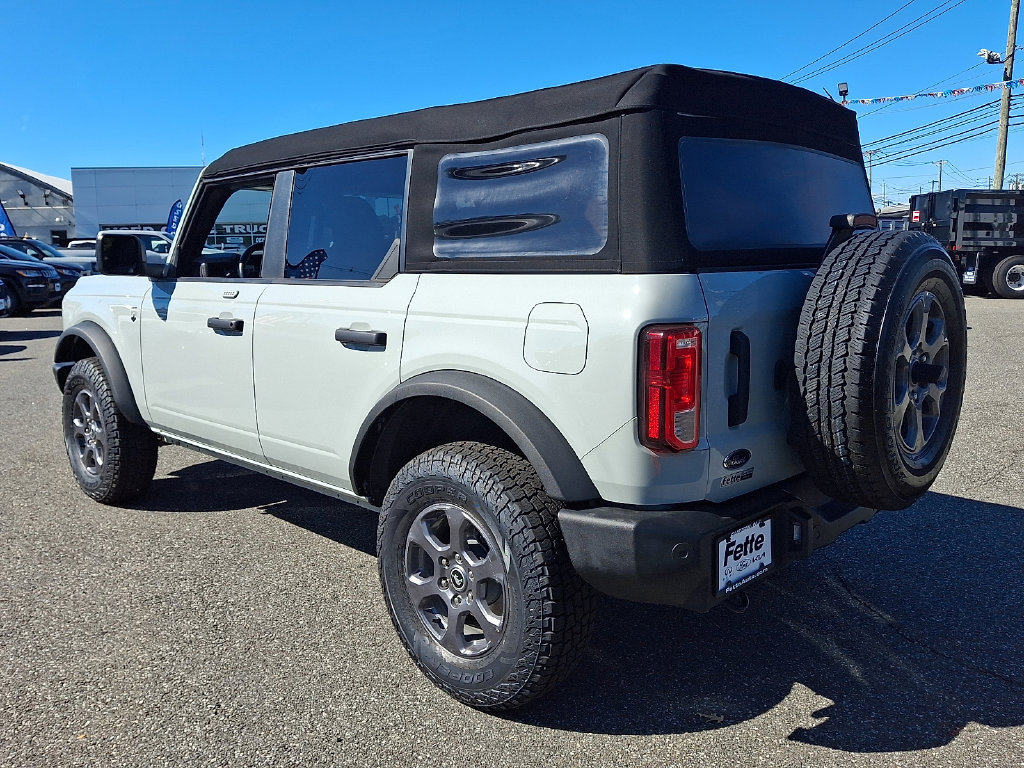Used 2023 Ford Bronco Big Bend AWD/4WD image 7