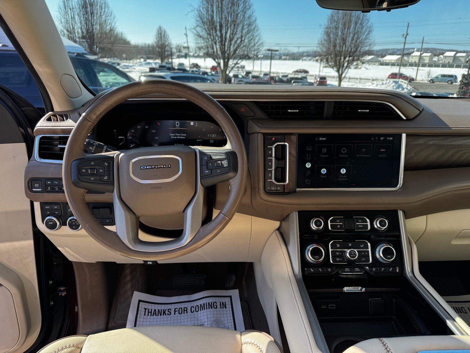Used 2022 GMC Yukon XL Denali w/ Advanced Technology Package AWD/4WD image 14