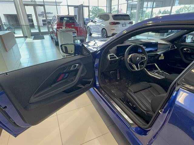 New 2025 BMW 230i xDrive Coupe w/ M Sport Package AWD/4WD image 7