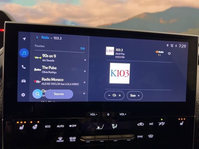 Used 2023 Subaru Solterra AWD image 40