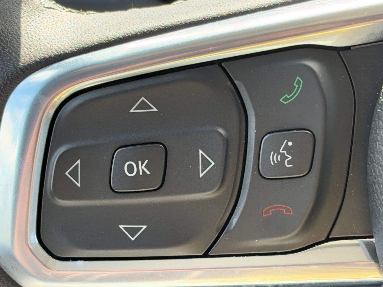 Used 2026 Jeep Wrangler Unlimited Sahara AWD/4WD image 26