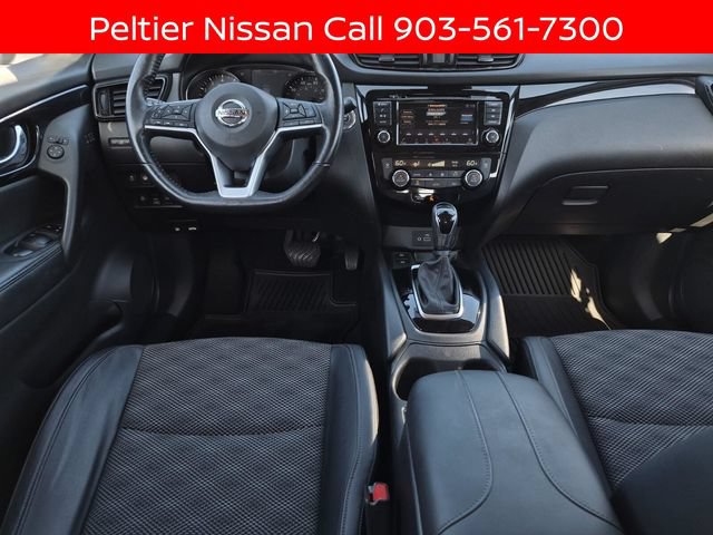 Certified 2022 Nissan Rogue Sport SV w/ Technology Package AWD/4WD image 23