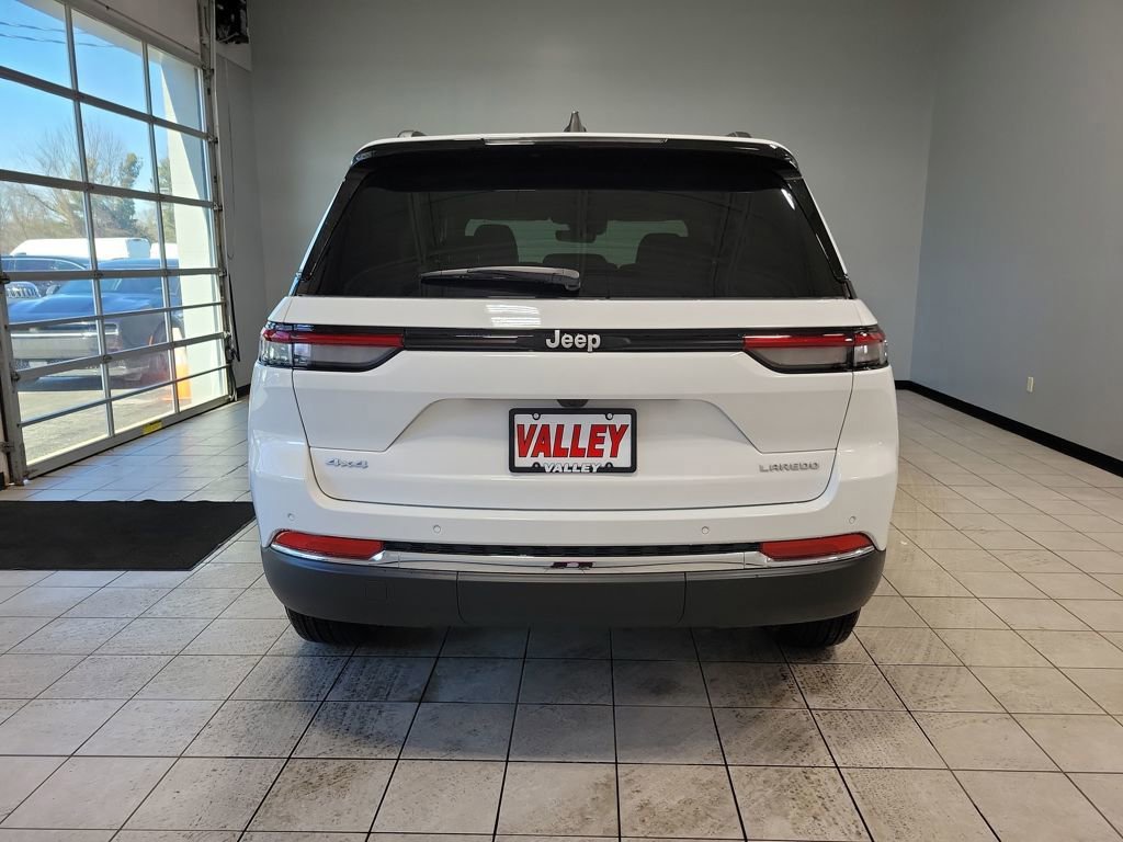 New 2026 Jeep Grand Cherokee Laredo X AWD/4WD image 5
