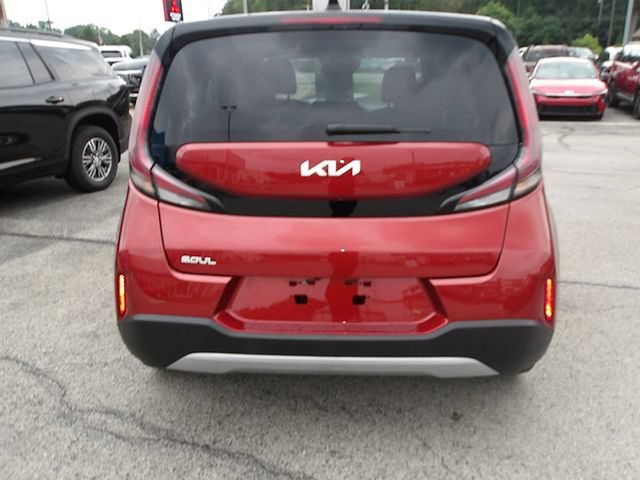 Certified 2024 Kia Soul LX FWD image 6