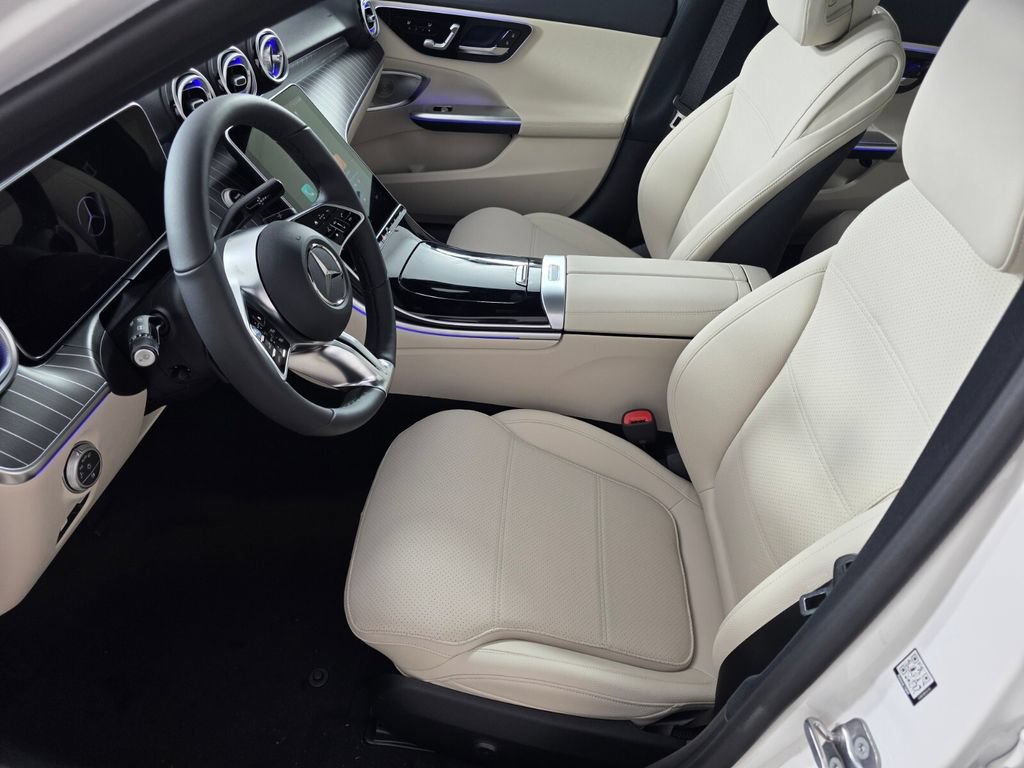 New 2026 Mercedes-Benz C 300 4MATIC Sedan image 6