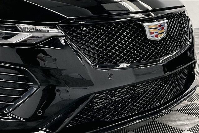 Used 2023 Cadillac CT4 V image 32