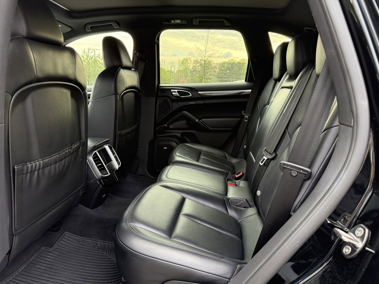 Used 2014 Porsche Cayenne Diesel image 39