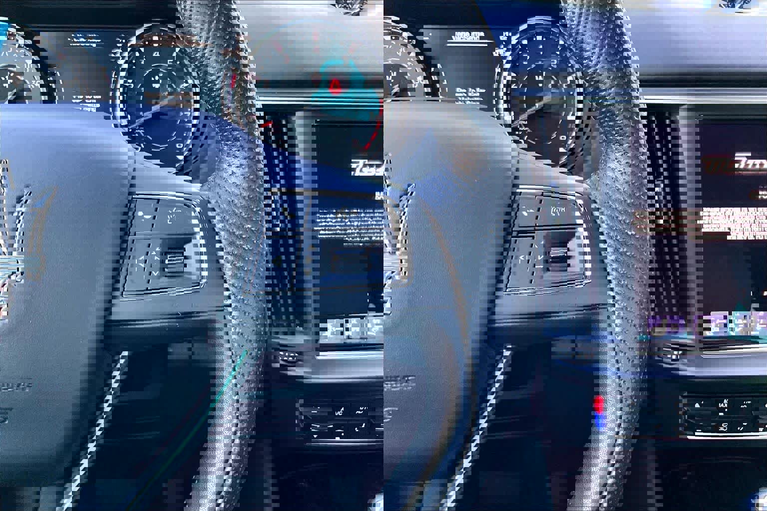 Used 2023 Maserati Levante GT image 24