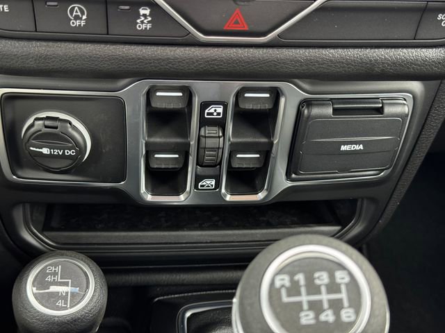 New 2026 Jeep Wrangler Unlimited Sport AWD/4WD image 39