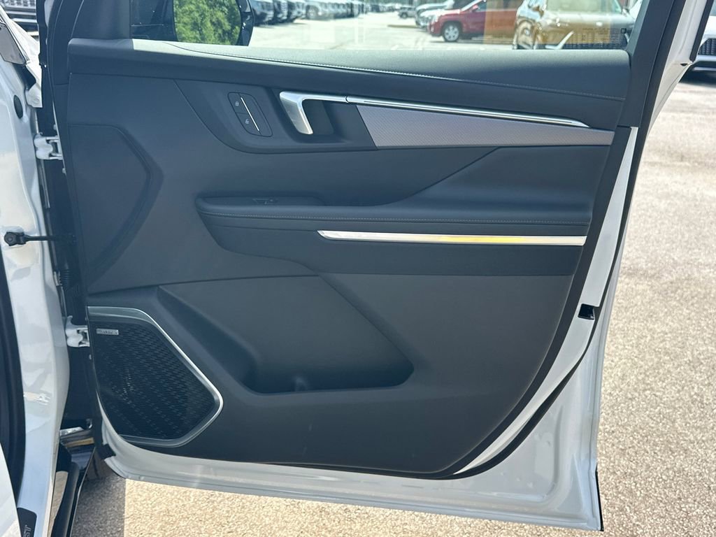 New 2026 Buick Enclave Sport Touring w/ Power Package FWD image 15