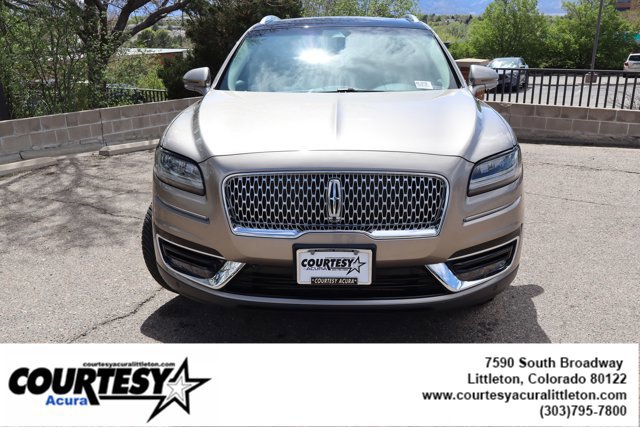 Used 2019 Lincoln Nautilus Reserve AWD/4WD image 2