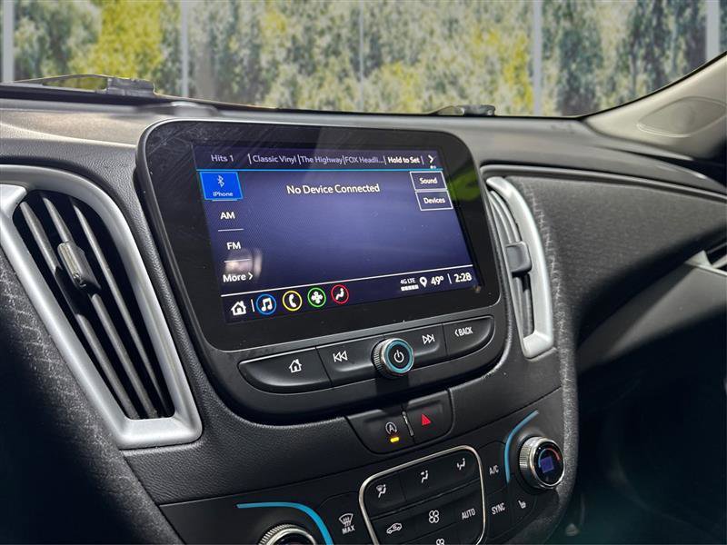 Used 2023 Chevrolet Malibu LT image 14