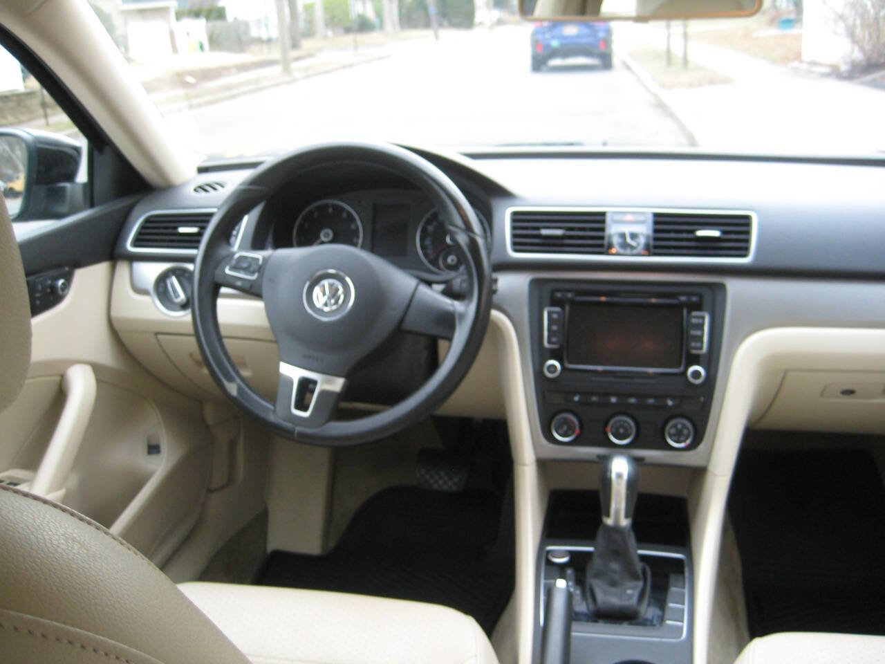 Used 2015 Volkswagen Passat 1.8T Limited Edition FWD image 17