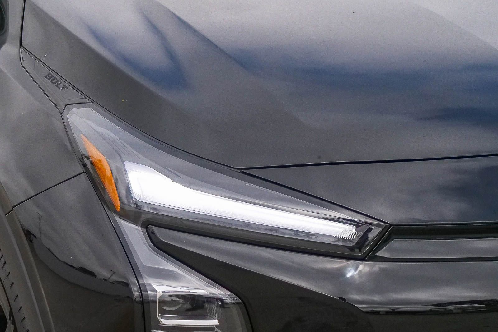 New 2027 Chevrolet Bolt RS w/ Technology Package image 4