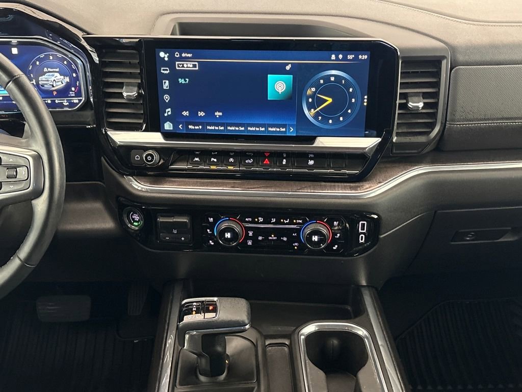 Used 2023 Chevrolet Silverado 1500 LTZ image 23