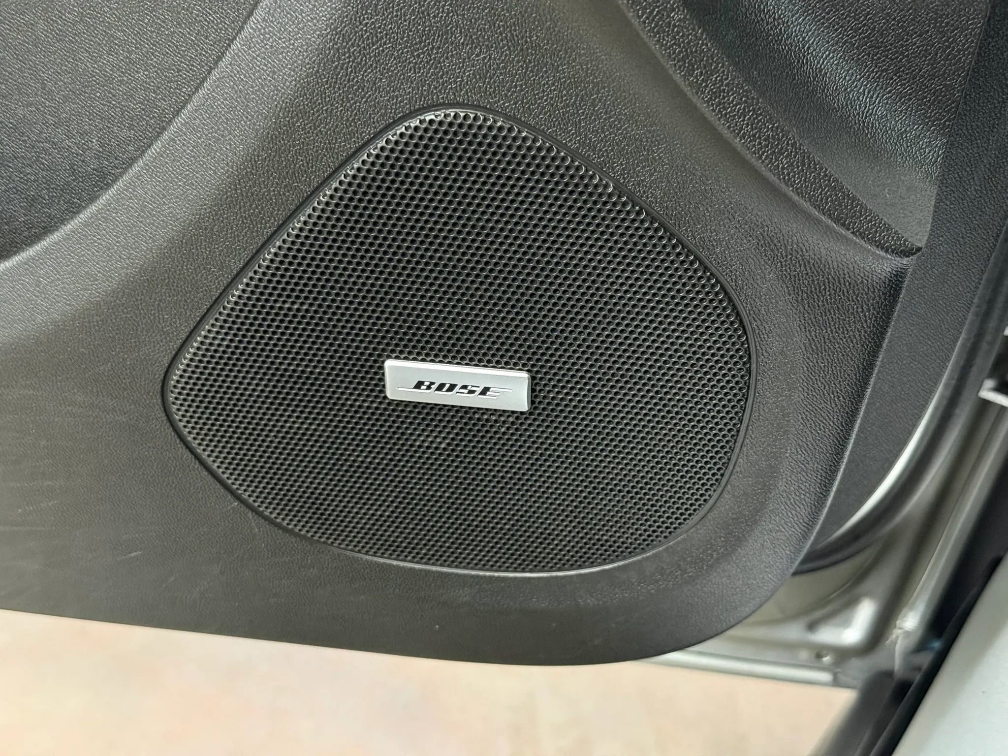 Used 2017 Chevrolet Volt Premier w/ Driver Confidence II Package image 24