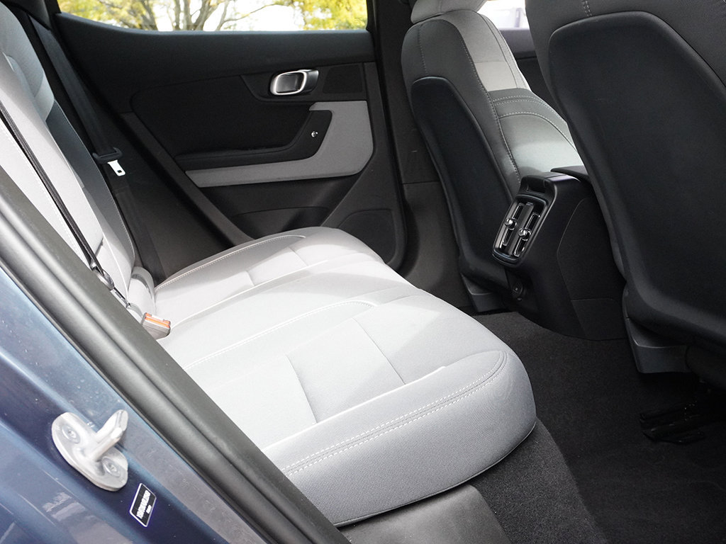 Used 2024 Polestar Polestar 2 AWD/4WD image 30