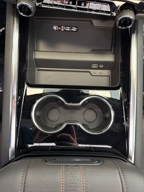 New 2026 Chevrolet Tahoe High Country w/ Sun And Tow Package image 26