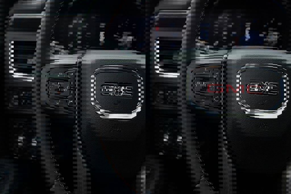 Used 2024 GMC Yukon AT4 w/ AT4 Premium Package image 28