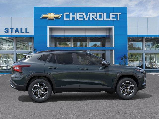 Used 2026 Chevrolet Trax LT w/ Driver Confidence Package FWD image 5