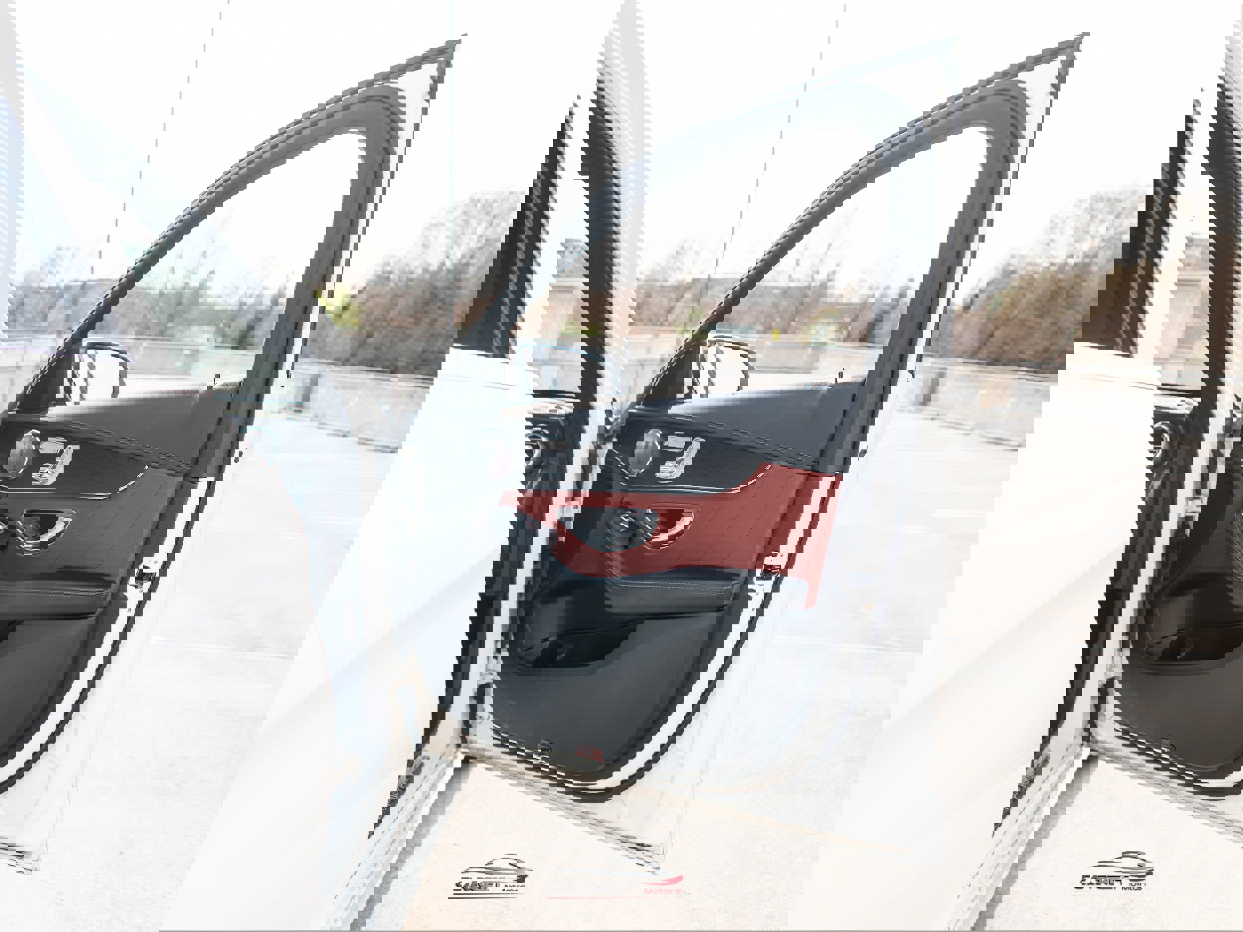 Used 2015 Mercedes-Benz C 400 4MATIC image 41