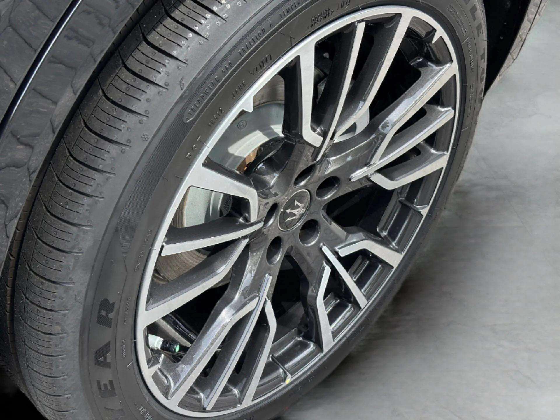 New 2025 Maserati Grecale Modena AWD/4WD image 41
